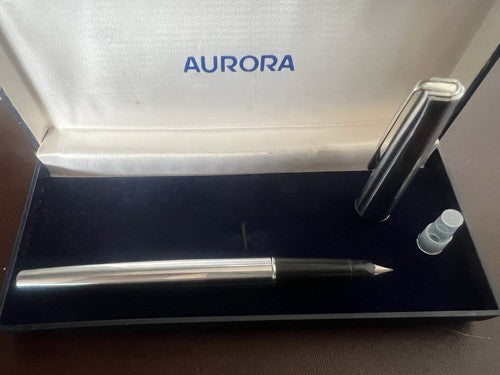 Auretta Füllfederhalter von Aurora, verchromt, mit Patronen, Vintage 1970 