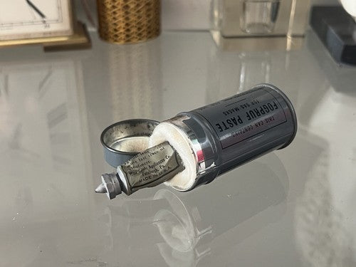 Antigas US Fogpruf Paste Sealed Original Vintage 