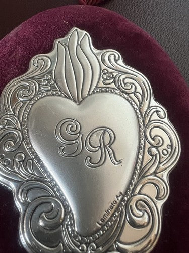 Ex Vote Coeur Laminé Argent 15 X 11 Grace Document Velours Rouge Vintage