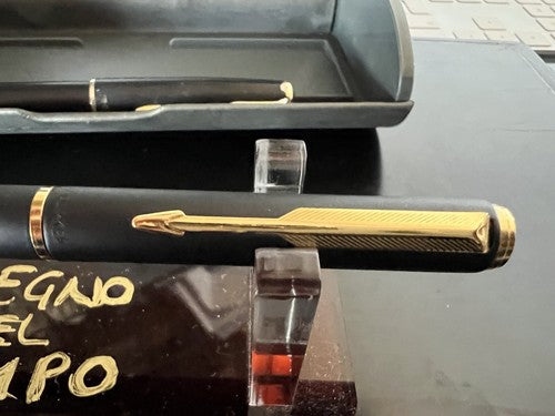 🔴 PARKER Frontier Füllfederhalter, schwarz, HERO 5020 Kolbenpatrone 
