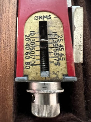 🔴 GRMS-Waage, rote Waage, mit Vintage-Holzbox 