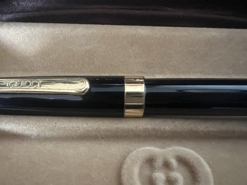 Gucci Stylo-Plume Stylo à Plume Résine Noire A Cartouche M Trousse Garantie