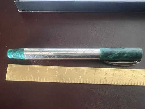 🔴 ROBERTA DI CAMERINO penna sfera ARGENTO 925 con particolari verde brillanti