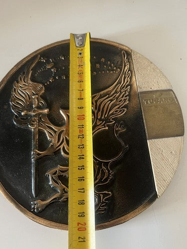 🔴 Militärwappen 28 TUCANO als Basrelief aus massivem Messing für Vintage-Wanddekoration 