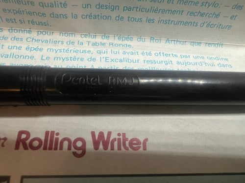 PENTEL Bolígrafo Roller Excalibur Laca Negra Con Instrucciones Y Estuche