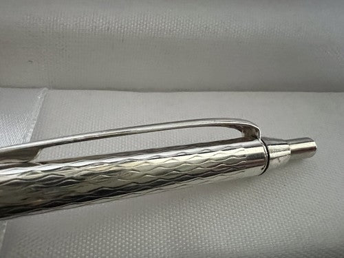 🔴 Penna sfera ARGENTO 835 massiccio corpo guillocchè pulsante antica 15