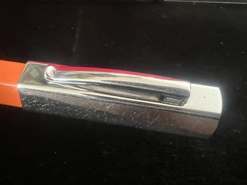 🔴 FABER CASTELL penna sfera arancione profili sagomati astuccio RARA VINTAGE