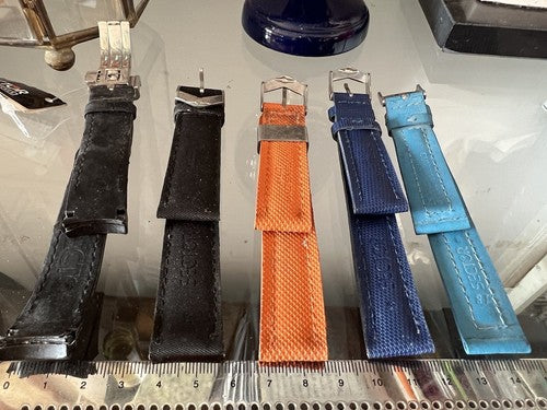 🔴 SECTOR Herren-Uhrenarmbänder aus Leder, Größe wie abgebildet, mit Schnallen, 5 Stück 