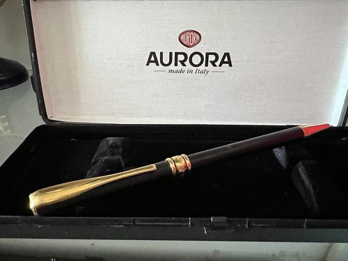 Aurora Pen Sphere Magellan Black Gold Marking Perfectly And