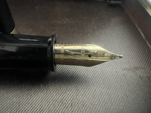 Sheaffer Stylo-Plume Stylo à Plume No Nonsense Noire A Cartouche M Vintage