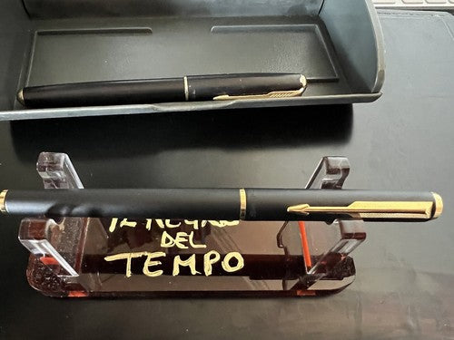 Parker Stylo-Plume Stylo à Plume Frontier Noire Hero 5020 Cartouche Piston