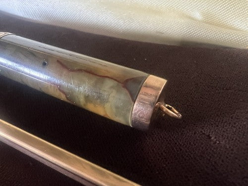🔴 WATERMAN'S marbled celluloid lever fountain pen with antique GOLD nib 