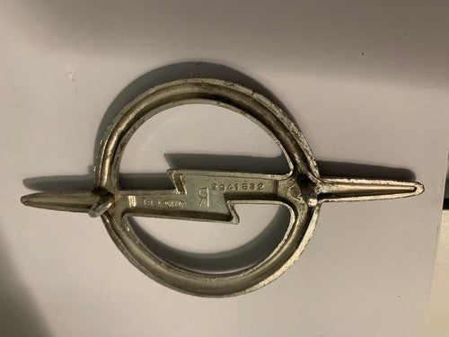 Opel Manta Armes Voiture Old Model Emblème Orrnement Logo Badge Métal 2941532