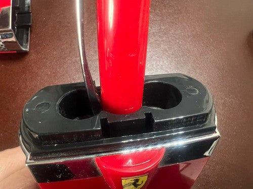 🔴 FERRARI penna sfera rossa con logo cavallino rampante scrive con astuccio
