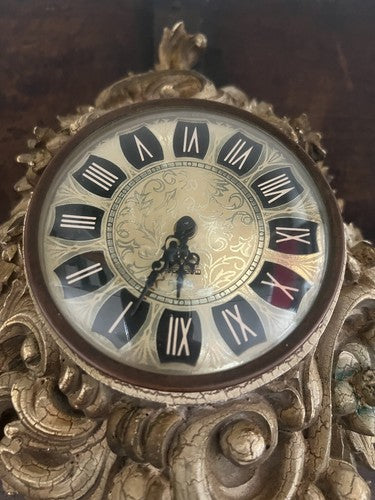 MERCEDES Horloge Dentelle Bois Charge Manuel Doré Numéros De Romains Vintage