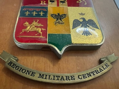 Crest Région Militaire Centre Bouclier Bois Poli Métal Hauteur 23
