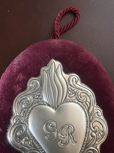 Ex Vote Coeur Laminé Argent 15 X 11 Grace Document Velours Rouge Vintage
