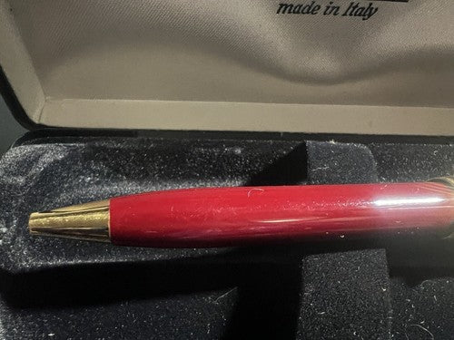 🔴 AURORA Ipsilon Kugelschreiber, bordeauxrot mit Goldverzierungen, inklusive Etui 