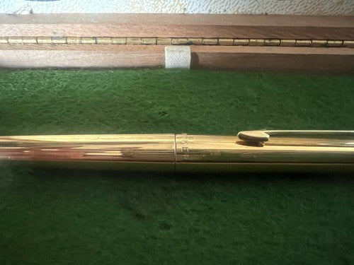 🔴 PARKER penna stilografica 180 placcata oro pennino ORO XM scrive con astuccio