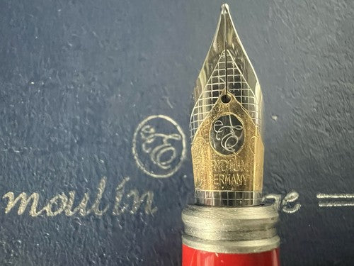 🔴 MOULIN ROUGE penna stilografica lacca rossa cartuccia ridium Point mai usata