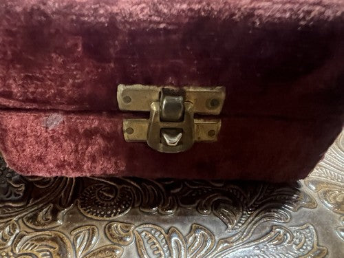 Sheffield Box IN Velvet Burgundy Hollow Internal Diameter 7 CM
