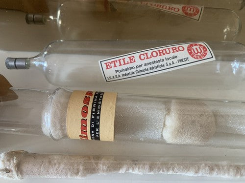 Ampullen Médicale Laboratoire Verre Soufflé Et Zimospuma Vintage