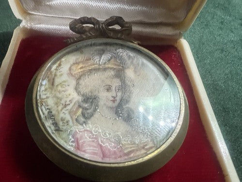 🔴 RENNERY ciondolo miniatura ritratto donna dipinto mano ottone antica