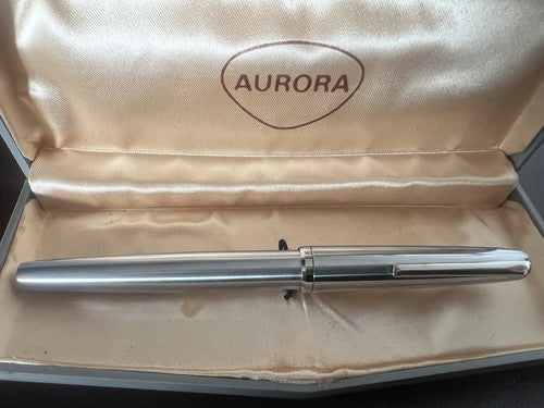 Auretta Pen Fountain Pen By Aurora Chrome Italian Cartridges Vintage 1970 D
