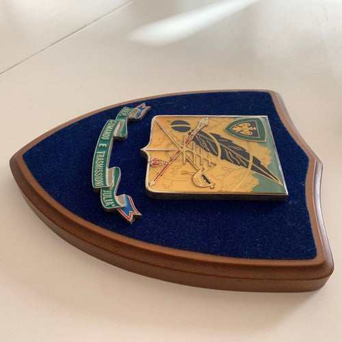 🔴 CREST MILITARE Rep. Comando E Trasmissioni Giulia scudo legno