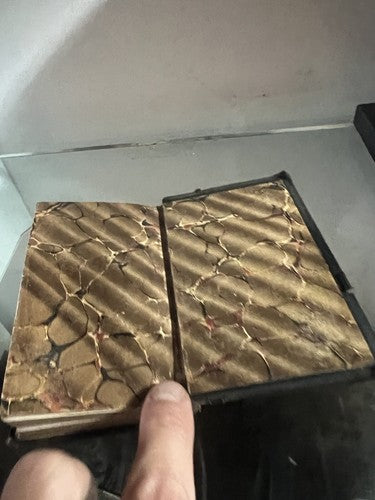 🔴 Book Madonna TRES-SAINTE VIERGE French ANTIQUE print from 1883 leather 