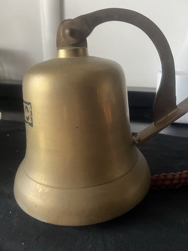 Titanic-Boot aus Messing von Red Bell, Baujahr 1912, realistische Größe (L 19 cm, H 22 cm), Gewicht: 1,9 kg 