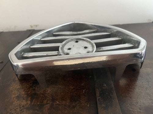 Alfa Romeo Giulietta Grill Car Panel Shield Chrome Original