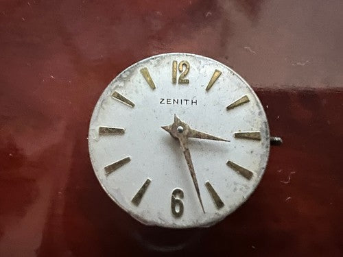 Zenith Mouvement Montre Cadran Mains Mouvement Manuel Examen