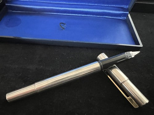 Auretta Pen Fountain Pen By Aurora Luxury With Cartridges Vintage 1970 D 