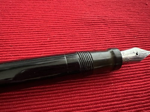 Red Sheaffer’s Vintage 1930s Black Celluloid Lever Fountain Pen Writes