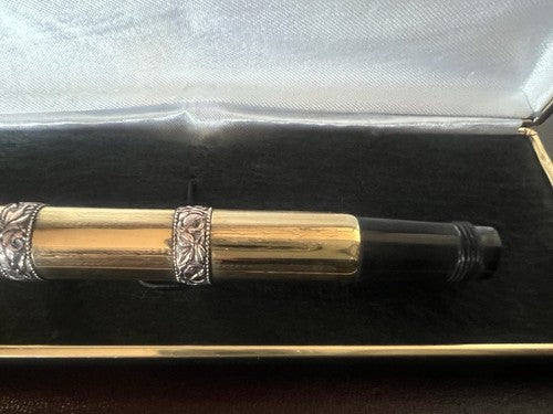 🔴 AMERIKA penna stilografica retrattile con bassorilievi pen ORO scrive vintage