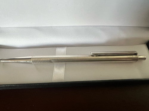 🔴 Penna sfera ARGENTO MASSICCIO 925 onde guillocchè pulsante scrive vintage 18