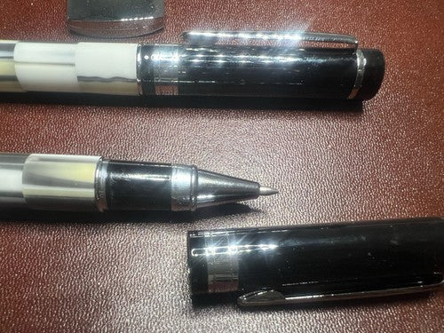 🔴 Lackierter Kugelschreiber und Rollerball-Stift mit Schlüsselanhänger und Geschenkbox 