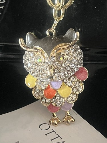 Ottaviani Schlüsselanhänger Miss Owl Stahl mit Lack und Strassbox 
