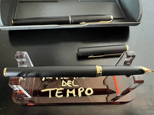 Parker Stylo-Plume Stylo à Plume Frontier Noire Hero 5020 Cartouche Piston
