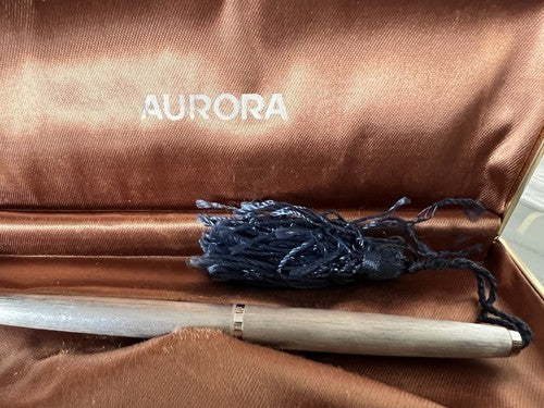 🔴 AURORA penna sfera cromata satinata con FIOCCO e porta penna pelle vintage