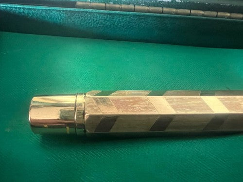 Aurora Stylo-Plume Stylo à Plume Pointure 1 Stylo Plume Or 14K F de Bouton Bas 