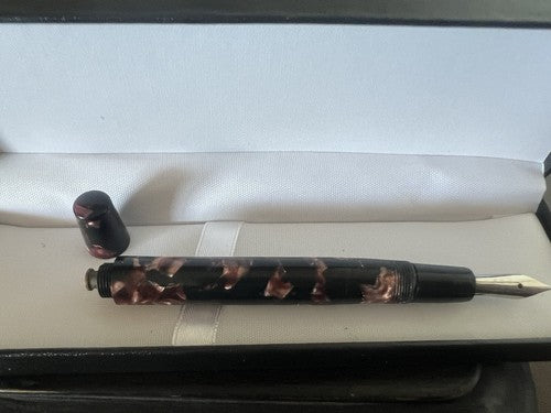 🔴 MENTMORE DIPLOMA celluloid fountain pen with push button writes vintage 