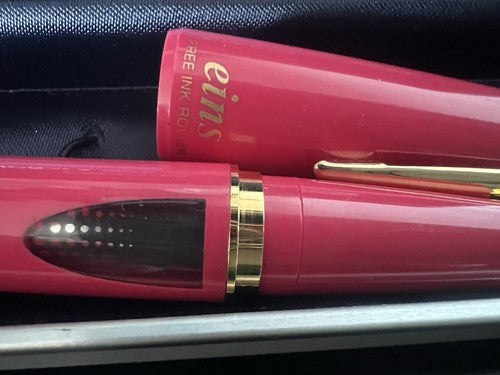 Ohto Stylo-Plume Sphère Roller Eins Z.10 Rose Profils Doré Écrit Avec Étui