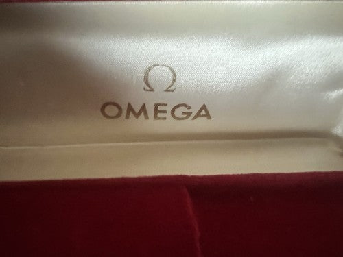 OMEGA Boîtier Boîte Montre Poignet Trousse Certifié Garantie 1976