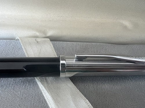 🔴 CROSS penna stilografica lacca nera a cartuccia pennino F scrive