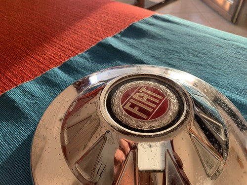 Fiat 124 Sport 2 Boulons Enjoliveurs, Enjoliveurs, Original D’Époque Diam. 21