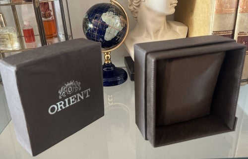 🔴 ORIENT braune Uhrenbox mit Seideneffekt 