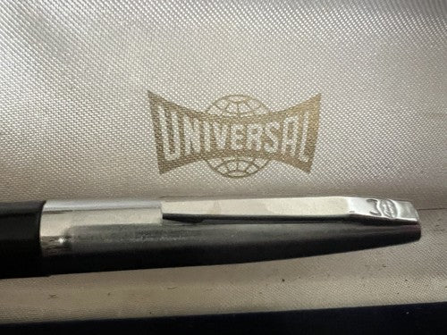 🔴 UNIVERSAL penna stilografica pennino ORO a PISTONE SCRIVE vintage anni 50