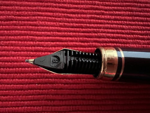 🔴 ADDEX penna stilografica mini DIVA lacca nera cartuccia Iridium Point scrive